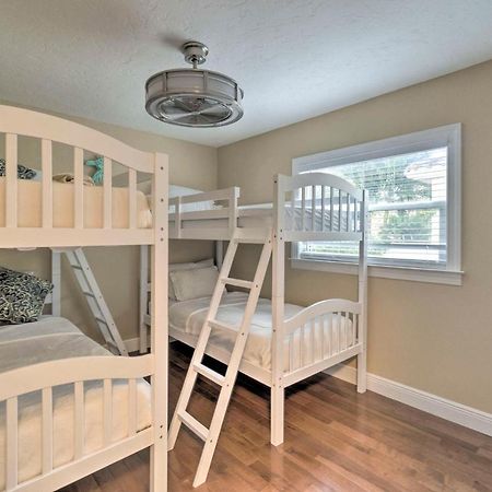 Bright Sarasota Bungalow - 5 Mi To Siesta Beach! Bagian luar foto