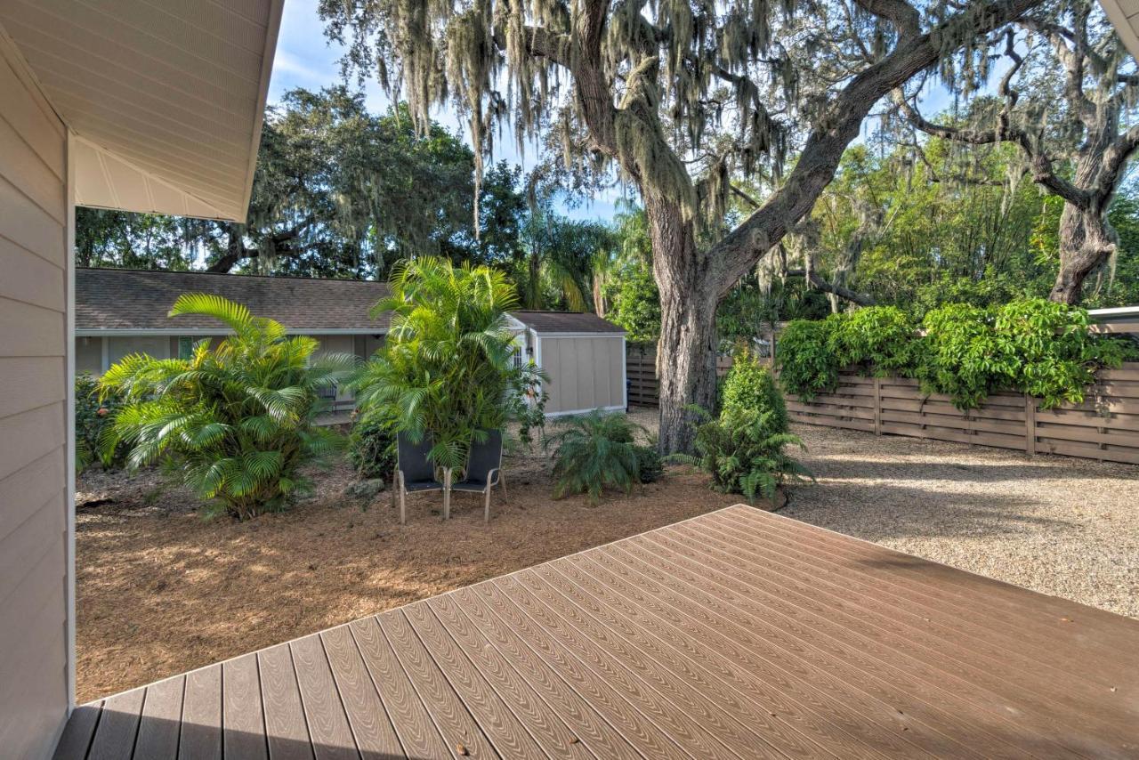 Bright Sarasota Bungalow - 5 Mi To Siesta Beach! Bagian luar foto