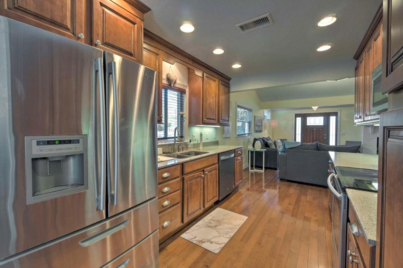 Bright Sarasota Bungalow - 5 Mi To Siesta Beach! Bagian luar foto