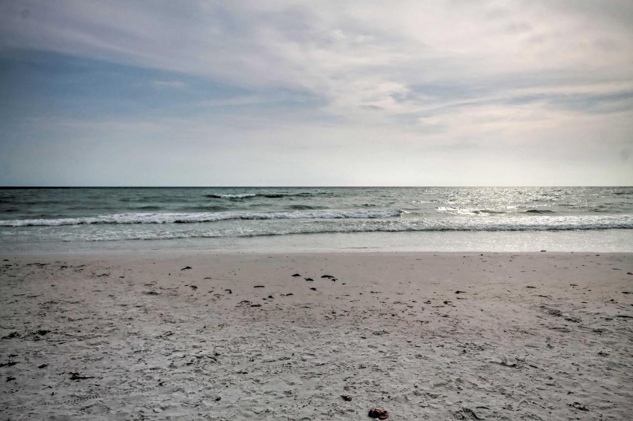Bright Sarasota Bungalow - 5 Mi To Siesta Beach! Bagian luar foto